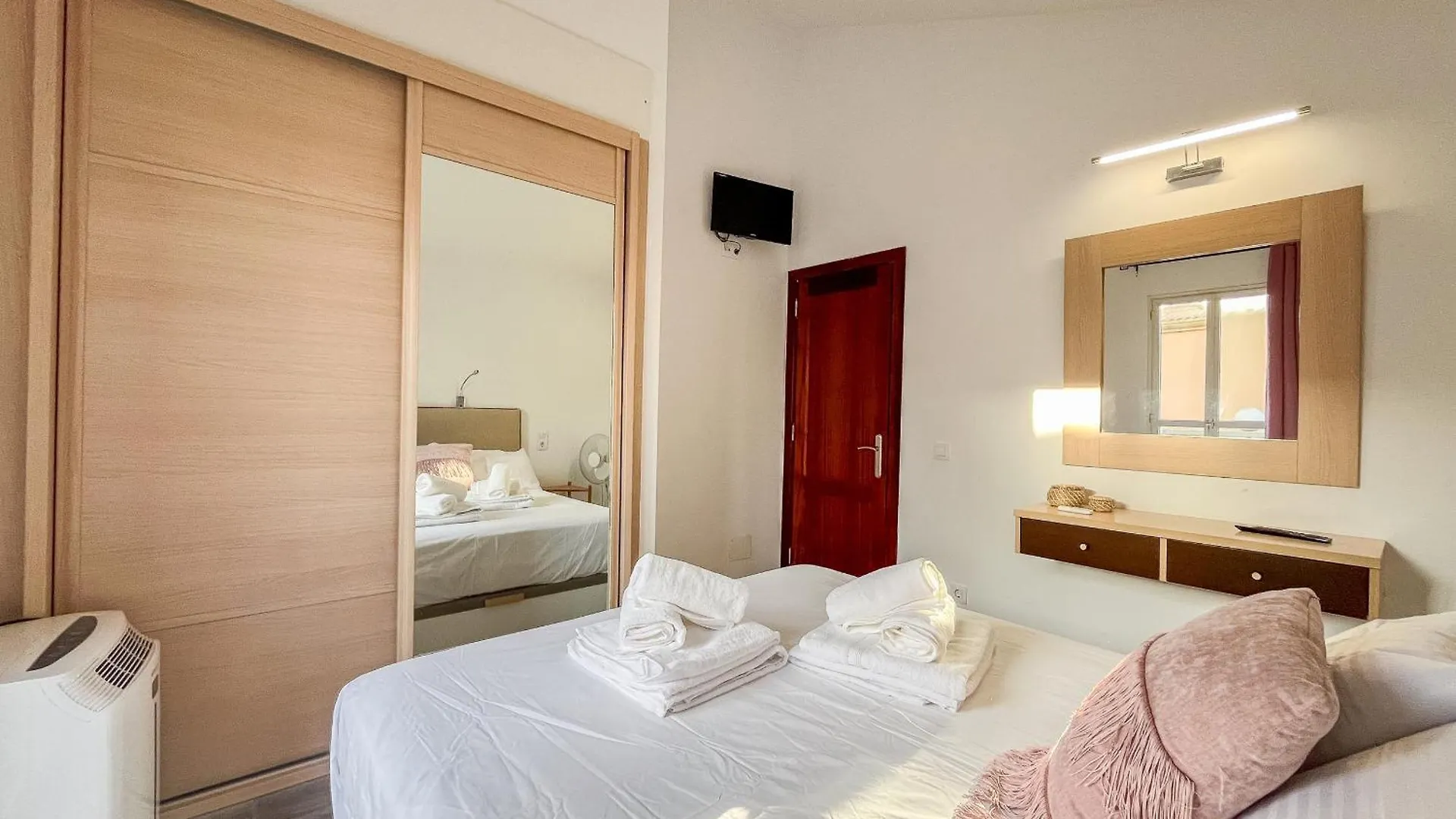 Holiday home Maspalomas Aircon Duplex - Terrace & Pool San Bartolome de Tirajana
